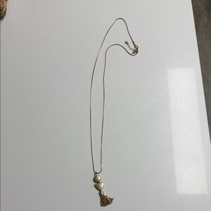 Elegant Gold Necklace